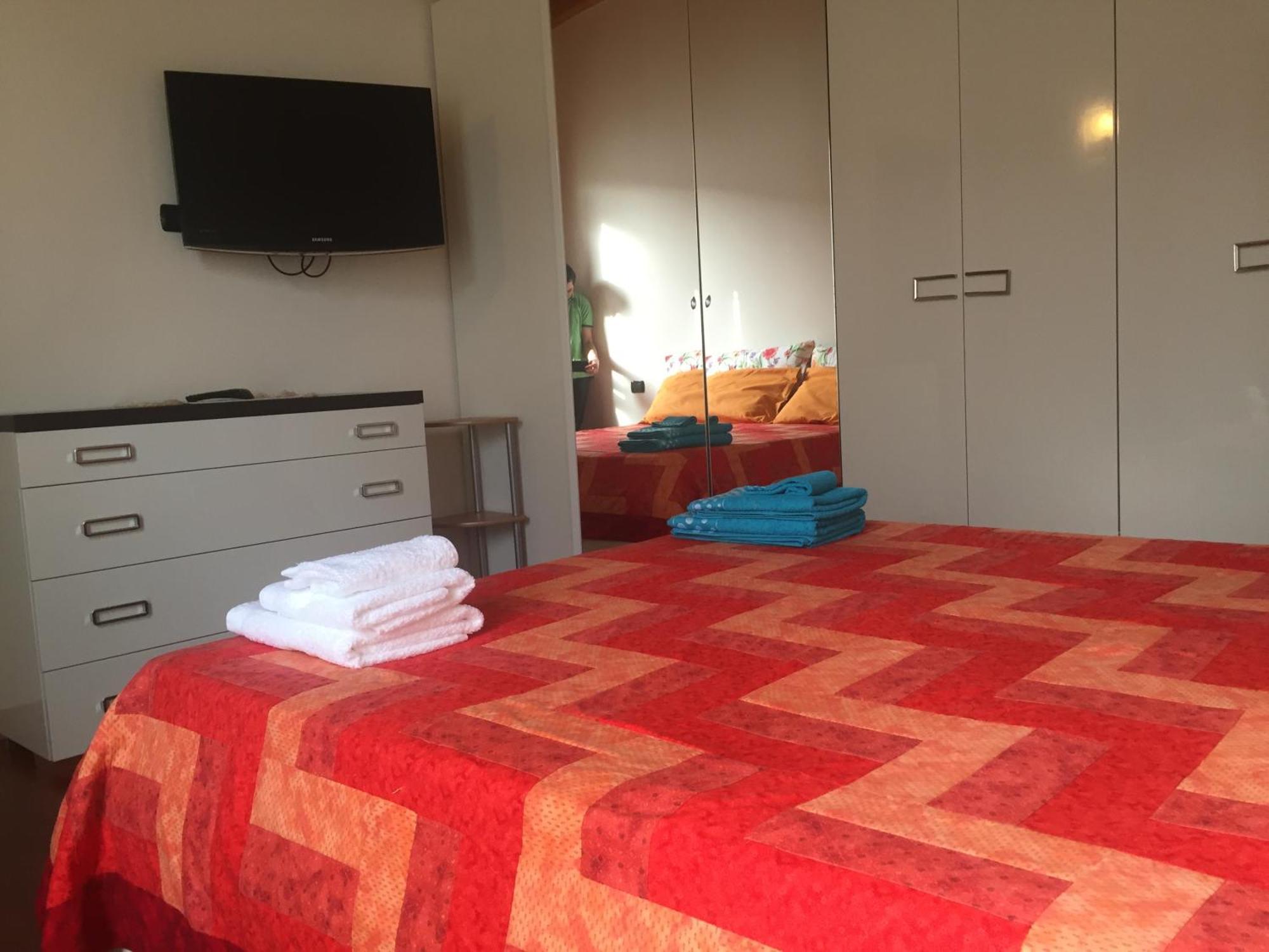 Jomary Apartment Bergamo Kültér fotó